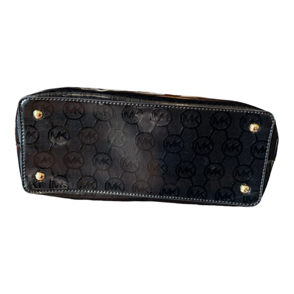 Michael Kors Black Patent Leather Purse Handbag - Gold Chain Straps. - Picture 7 of 15